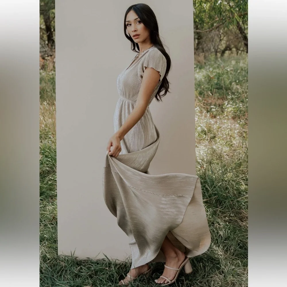 Baltic Born Pleated Champagne Maxi Dress Cocktail Fancy Event New Years Eve - Picture 8 of 11